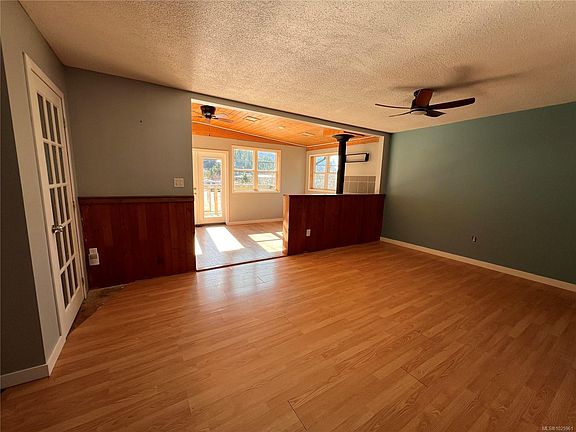 3rd image of 248 Alpine View Rd