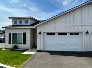5810 Midland Ln #25, Pasco, WA 99301