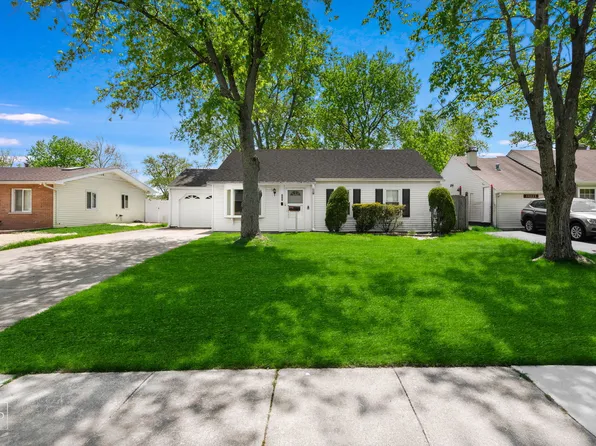 10207 Hibiscus Dr, Orland Park, IL 60462