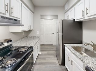 Lakeside Landing, Fort Mitchell, KY 41017