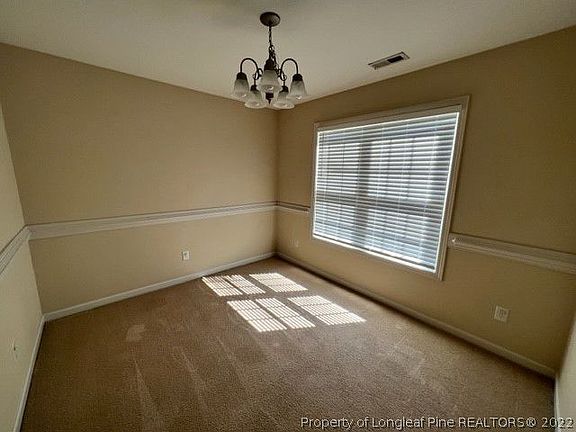 3rd image of 369 Fairfield Cir