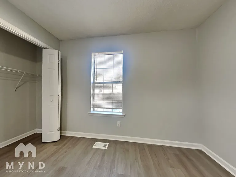 315 Renee Dawn Ct — Photo 17