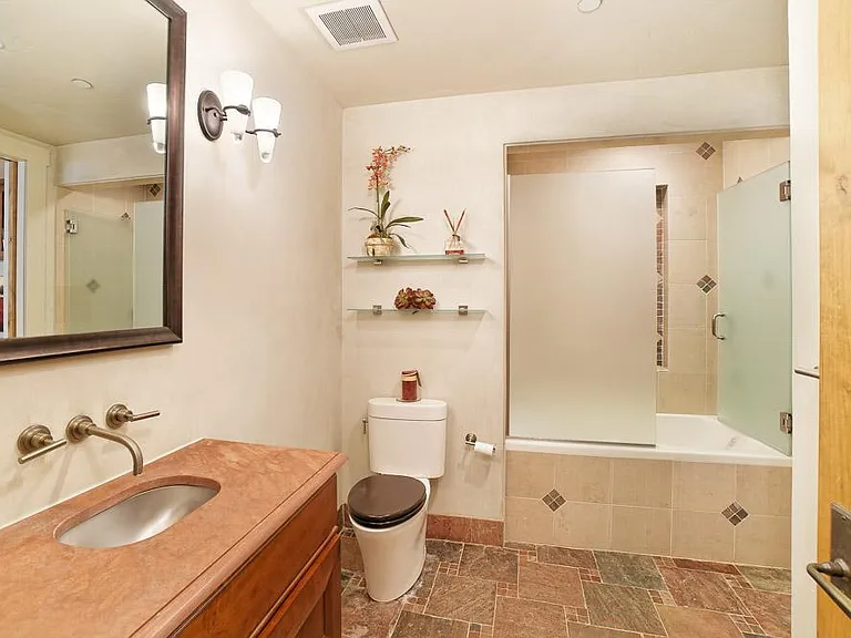 101 Spring St #102 — Photo 14