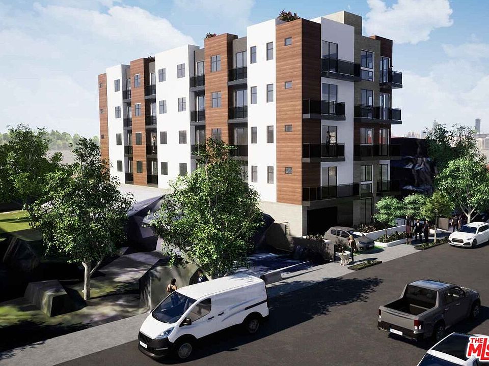 1st image of 1177 W 37th Pl