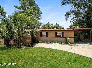 8603 Oak Leaf Rd, Jacksonville, FL 32208