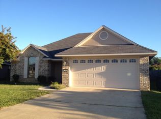 1654 Williamsburg Dr, Bossier City, LA 71112