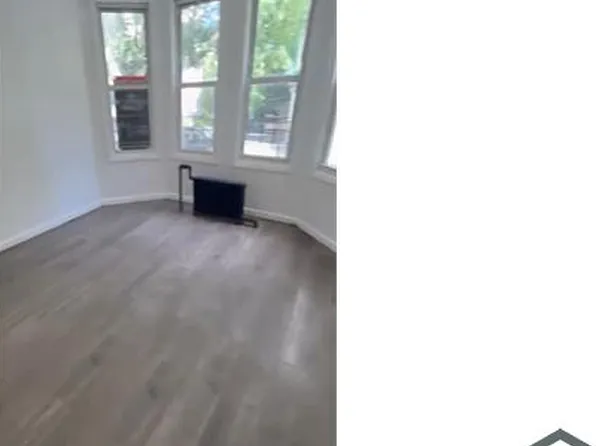 203 E 205th St APT 1, Bronx, NY 10458