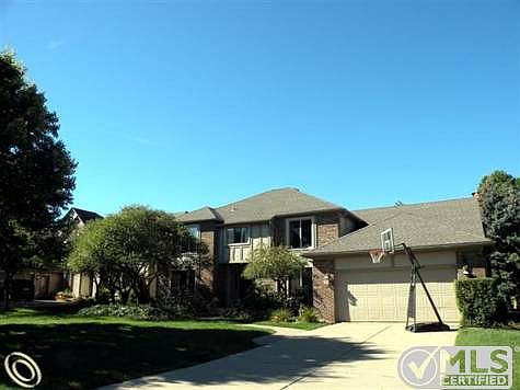 Welcome To 1475 Tacoma Drive