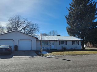 130 S Center St, Oakley, ID 83346