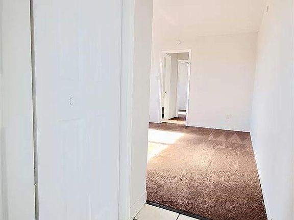 Entrance. Closet at entrance.