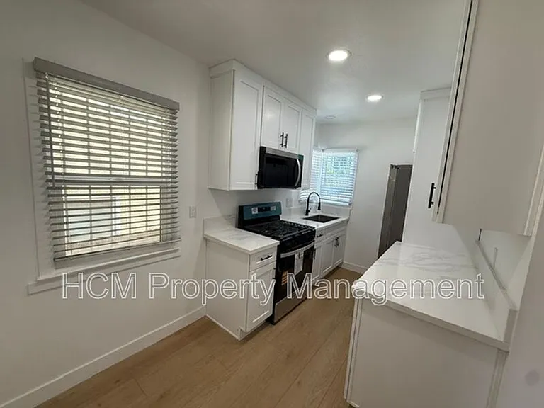 1044 Cedar Ave #1048 — Photo 5