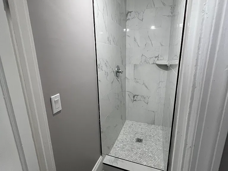 703 Newington Ave #1F — Photo 4