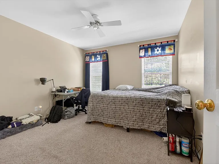 630 Cascade Lake Dr — Photo 32