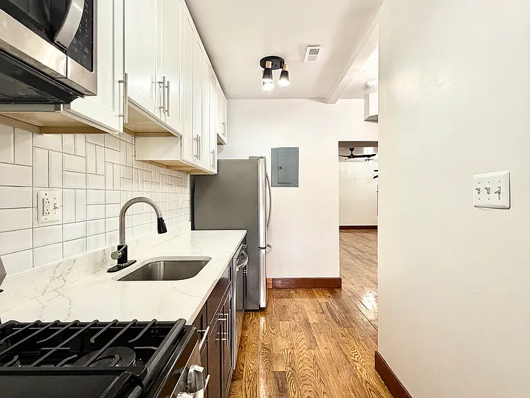 3304 N Hilton St #A — Photo 8