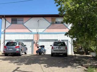 422 W 2nd St, Trinidad, CO 81082