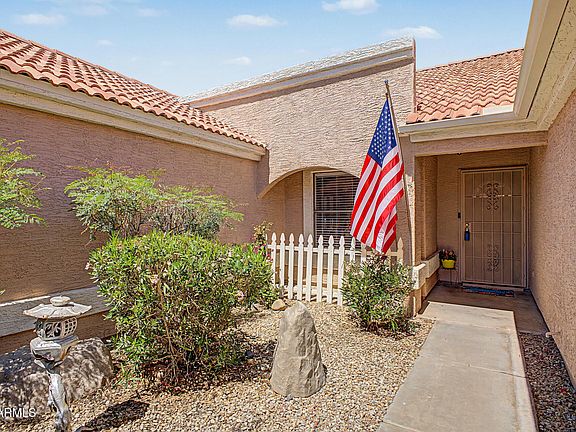 3rd image of 1238 E MINERAL Road