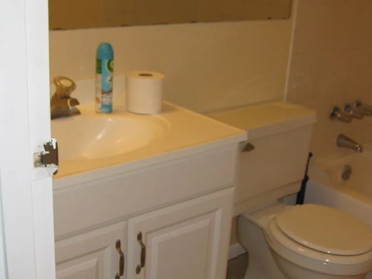 2705C Hidden Lake Blvd — Photo 10