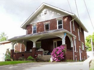 723 Holley St, Saint Albans, WV 25177