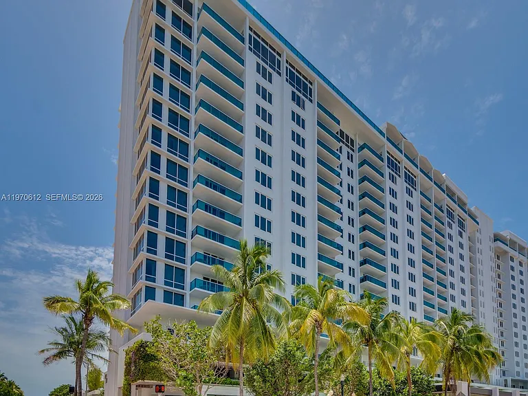 2301 Collins Ave #338 — Photo 19