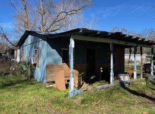 39 Charlotte St, Huntsville, TX 77320