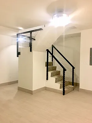 Rented by Manhattan Management LLC | media 36