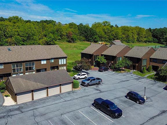 3rd image of 803 Village Rd