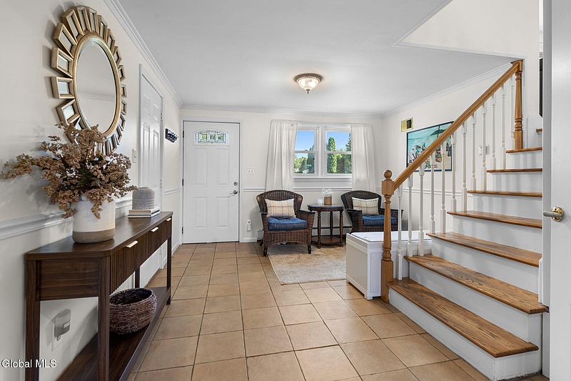 5th image of 28 Caroline Street