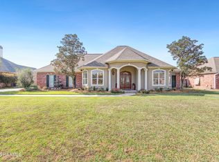 308 Woodbine Dr, Lafayette, LA 70503