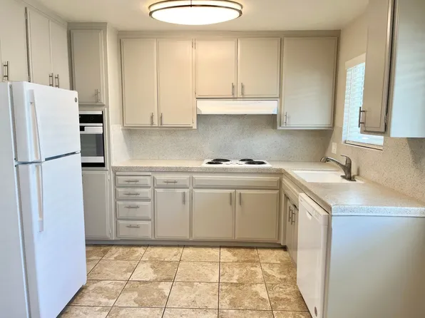 Elegante Apartments ~ Exceptionally Spacious, Unique and a Must See Community!
