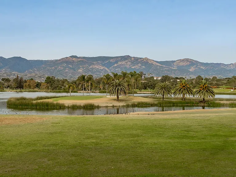 Laguna Blanca Dr — Photo 25
