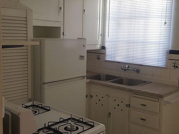 4th image of 902 Tijeras Ave NW APT 9