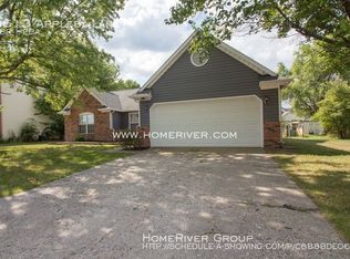 8613 Appleby Ln, Indianapolis, IN 46256