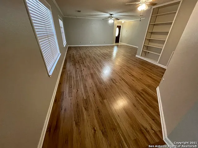 7815 Caspian Bay Dr — Photo 3