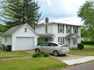 19588 Walnut St, Trimble, OH 45782