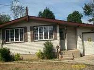 18 Peter Rd, Ronkonkoma, NY 11779