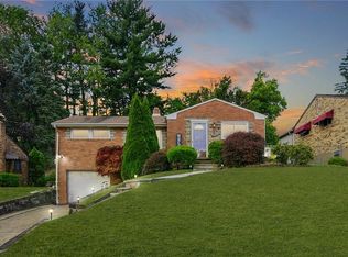 5052 Leona Dr, Pittsburgh, PA