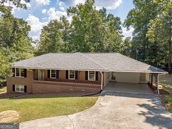 3688 Centerville Rosebud Rd, Snellville, GA 30039