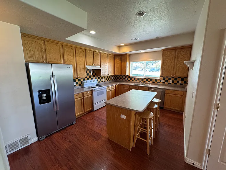 7286 S Brittany Park Ave — Photo 9