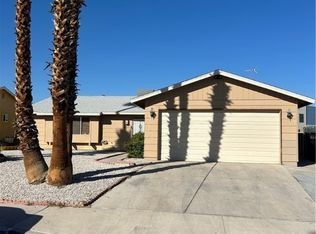 6236 Silverfield Dr, Las Vegas, NV 89103
