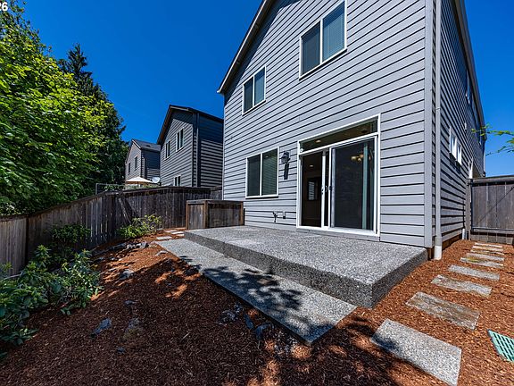 2nd image of 1409 NE 170th Cir