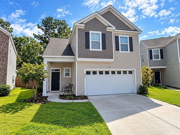2nd image of 833 Kirby Ct