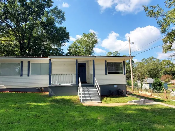 221 Whetstone Ave, Sylacauga, AL 35150