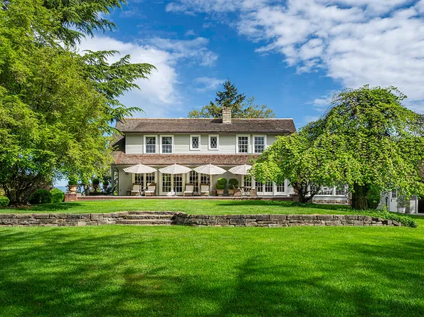 1503 E Main St, Medford, OR 97504