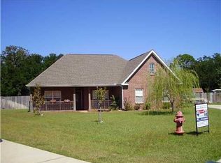 7800 Rue Morgan, Ocean Springs, MS 39564