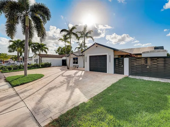 19530 NW 57th Ct, Hialeah, FL 33015