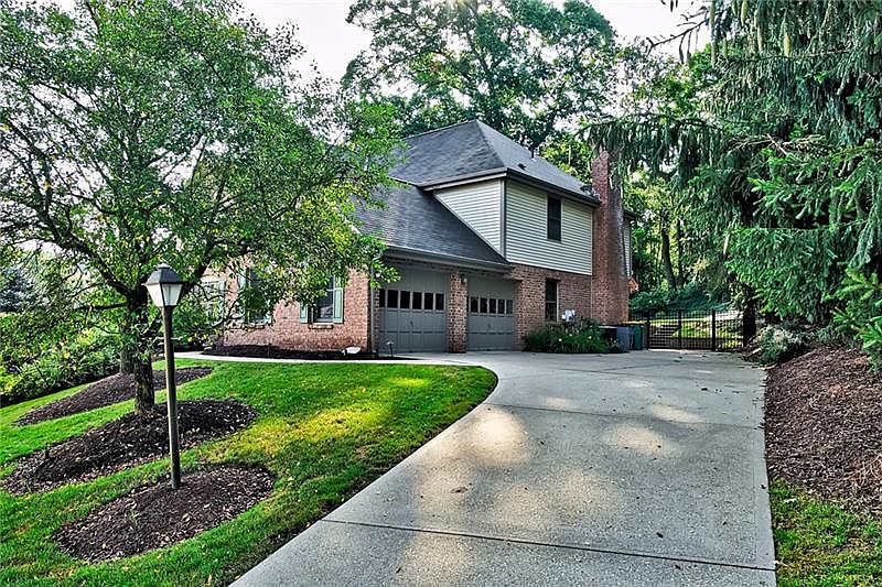 108 Radcliff Dr, Pittsburgh, PA 15237 Zillow