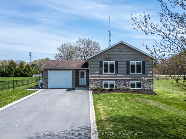 4153 Mangan Blvd, Kingston, ON K0H 2N0