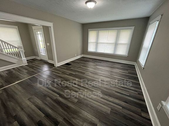 4th image of 700 14th Ave