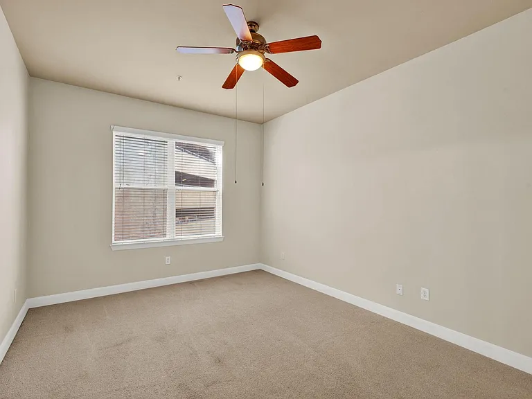 300 Saint Joseph Pkwy #307 — Photo 15