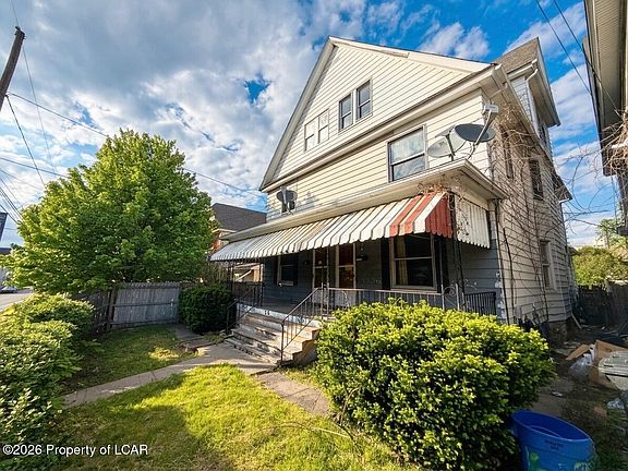 2nd image of 631-633 Moosic St